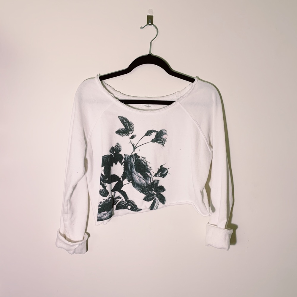 White boatneck floral graphic crop